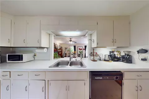 Kitchen - 916 Hector St, Ithaca, NY 14850 photo 3 of 5
