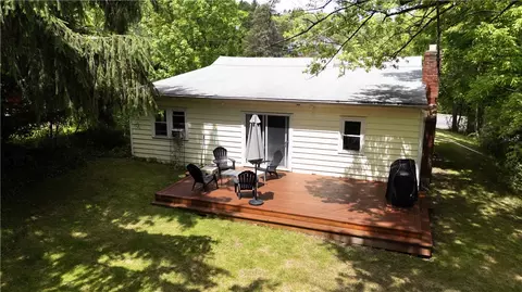 Exterior - 916 Hector St, Ithaca, NY 14850 photo 2 of 6