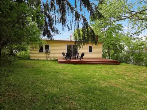 Exterior - 916 Hector St, Ithaca, NY 14850 photo 3 of 6