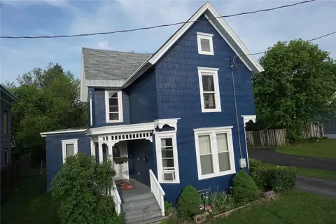 33 Birdsall St, Norwich, NY 13815