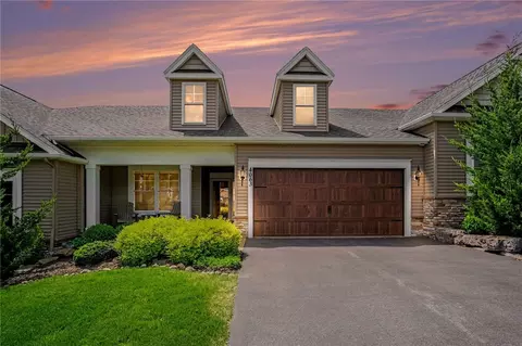 4063 St James Pkwy, Canandaigua, NY 14424