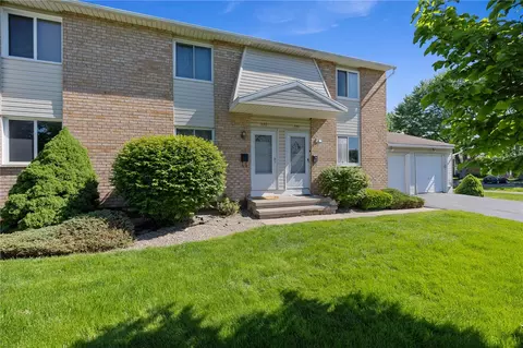 330 Fox Run, Gates, NY 14606