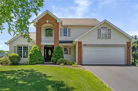1052 Hard Rock Rd, Webster, NY 14580