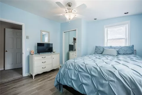 Bedroom - 367 Walzer Rd, Irondequoit, NY 14622 photo 6 of 6