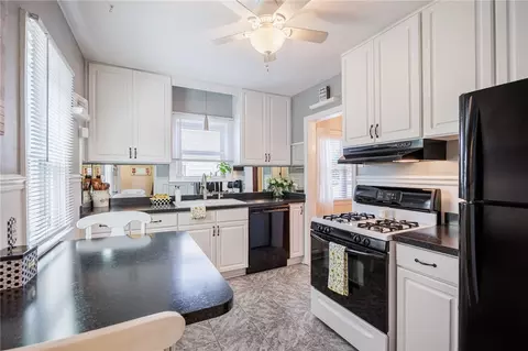 Kitchen - 367 Walzer Rd, Irondequoit, NY 14622 photo 1 of 6
