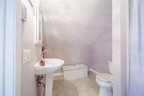 Bath - 367 Walzer Rd, Irondequoit, NY 14622 photo 3 of 4