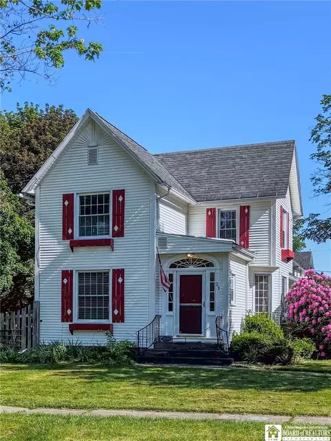 29 Pine St, Allegany, NY 14706