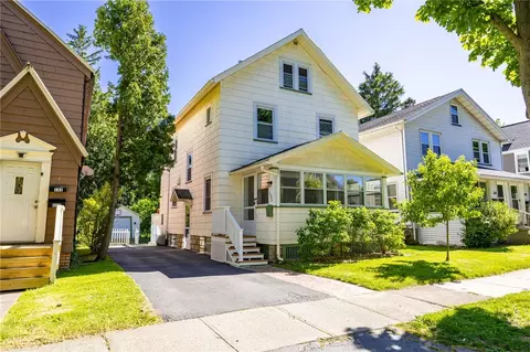 125 Brookdale Ave, Rochester, NY 14619
