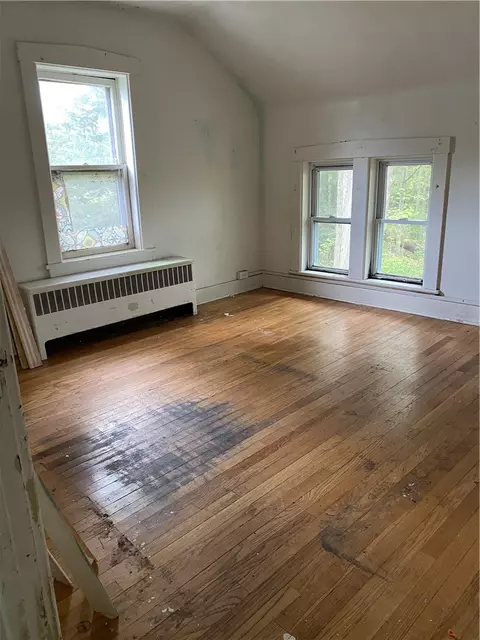 Bedroom - 18 E Main St, Sidney, NY 13838 photo 4 of 9