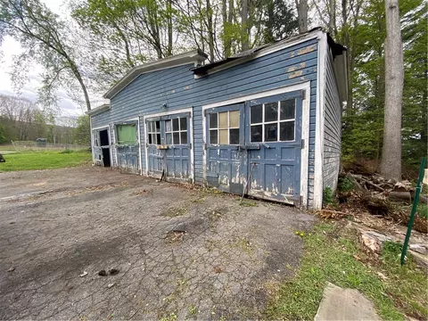 Exterior - 18 E Main St, Sidney, NY 13838 photo 4 of 5
