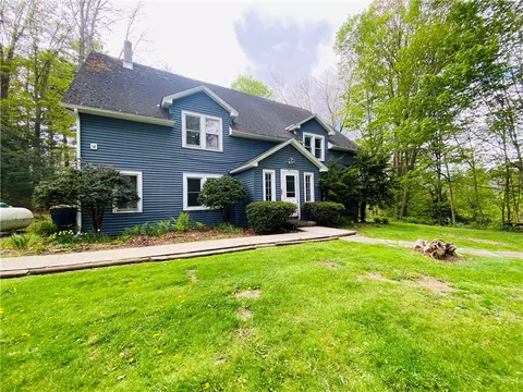 18 E Main St, Sidney, NY 13838
