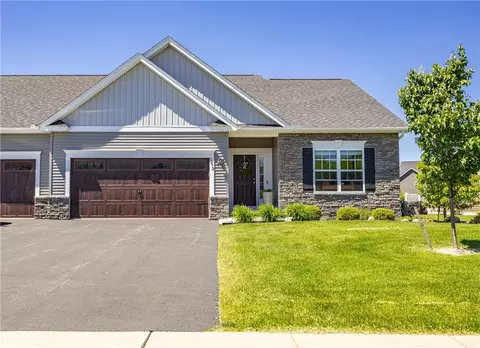 5973 Monarch Dr, Farmington, NY 14425