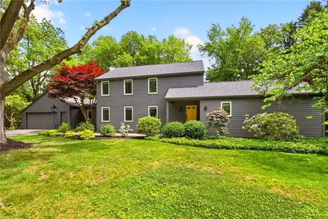 1 Parsons Ln, Brighton, NY 14610