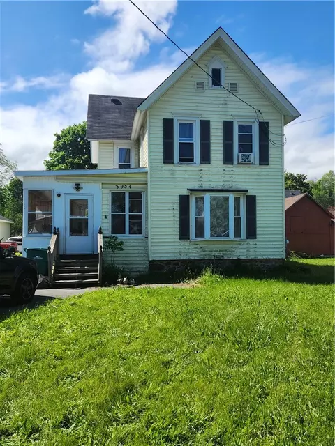 3954 Ridge Rd, Williamson, NY 14589