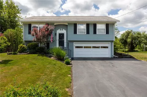 10 Mountview Rd E, Bath, NY 14810
