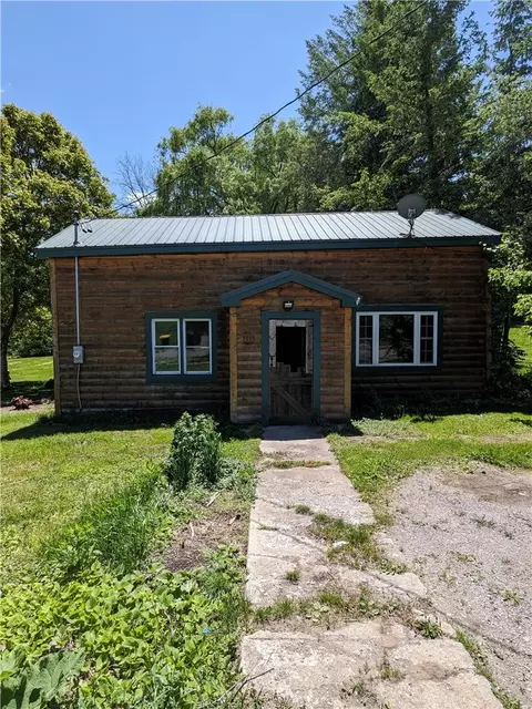 156 Water St, Perry, NY 14530