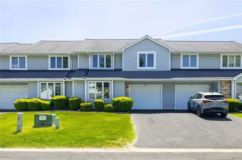 6 Chenin Run, Perinton, NY 14450