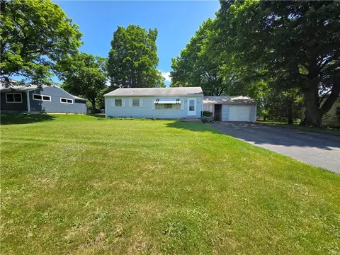 216 Stuart St, Horseheads, NY 14845