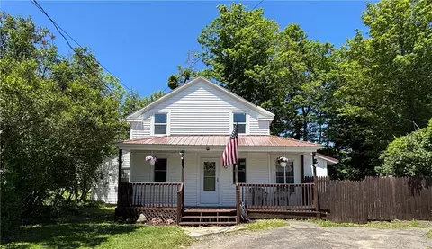 45 Main St, East Worcester, NY 12064