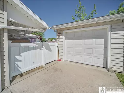 Exterior - 48 E Pine St, Dunkirk, NY 14048 photo 5 of 8