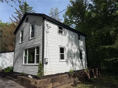 3995 Buffalo Rd, Arcadia, NY 14513