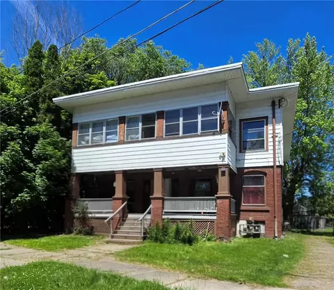 319 Sylvester Pl, Elmira, NY 14904