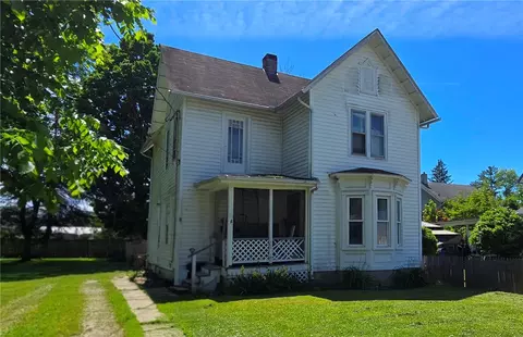 304 Home St, Elmira, NY 14904