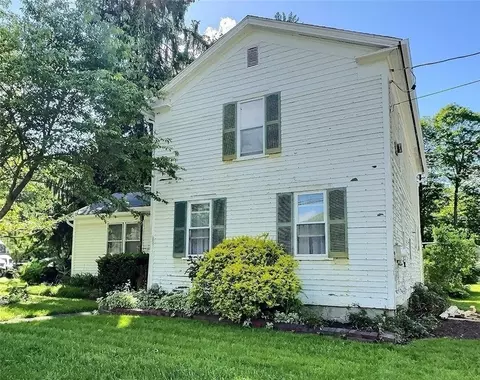 7515 Main St, Almond, NY 14804
