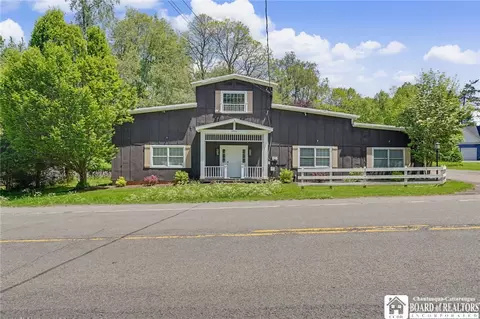 4994 W Lake Rd, Mayville, NY 14757