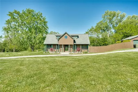 8058 W Hollow Rd, Naples, NY 14512