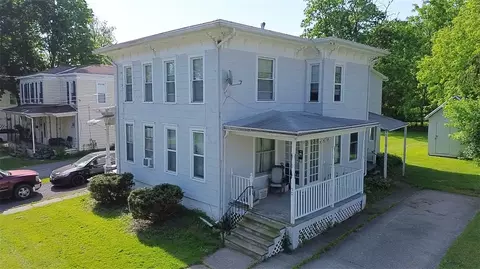 50-52 Capitol St, Auburn, NY 13021