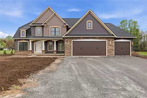 410 Rumford Rd, Greece, NY 14626
