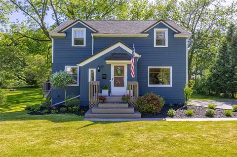 83 Cheswell Way, Brighton, NY 14610