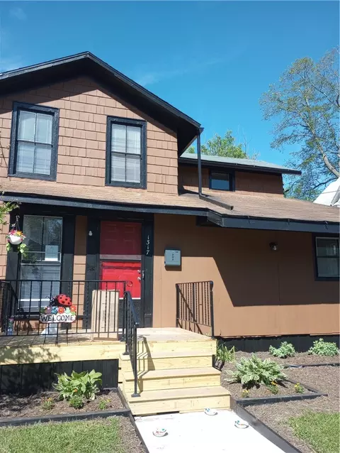 1317 Hall St, Elmira, NY 14901