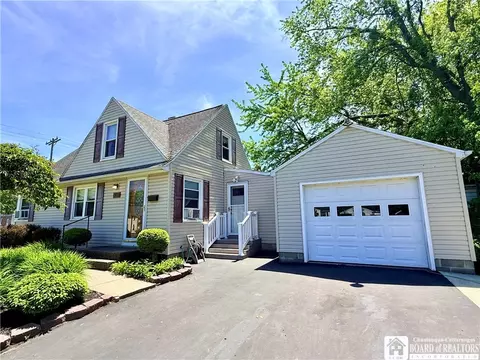 869 Central Ave, Dunkirk, NY 14048