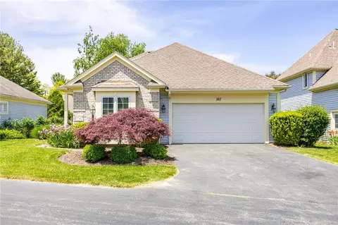 107 Cuddy Ct, Webster, NY 14580