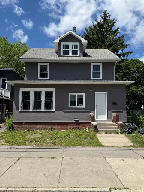 131 Carter St, Rochester, NY 14621