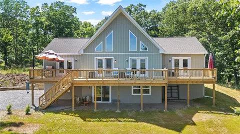 8 Red Cedar Falls Ln, Starkey, NY 14837