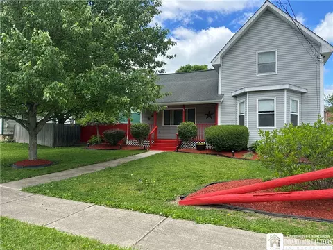 54 Maple Ave, Springville, NY 14141