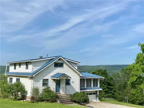 246 Lee Rd, Reading, NY 14891