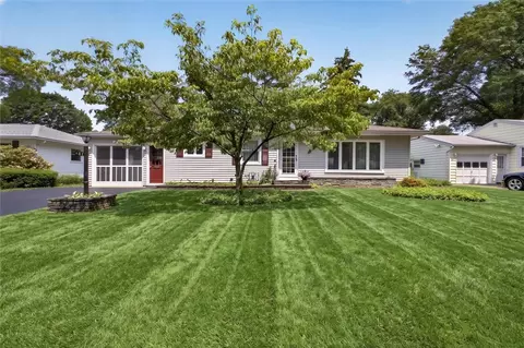 191 Spruce Ln, Irondequoit, NY 14622