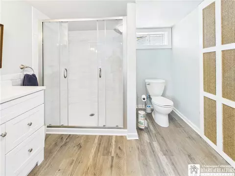Bath - 903 Washington St, Olean, NY 14760 photo 4 of 5