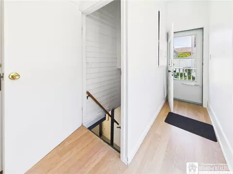 Entry Way - 903 Washington St, Olean, NY 14760 photo 4 of 6