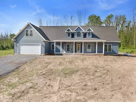 4793 Congdon Rd, Williamson, NY 14589