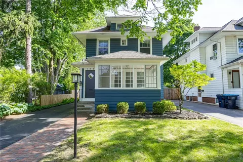 145 Leland Rd, Irondequoit, NY 14617
