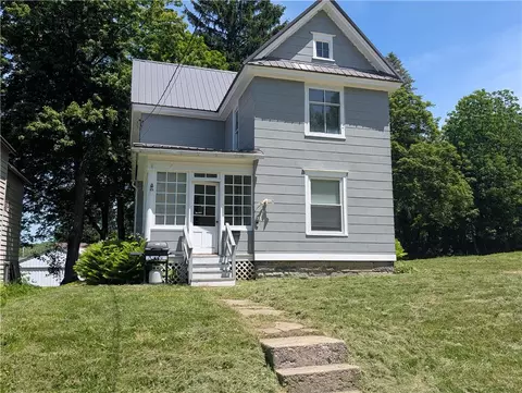 35 Lincoln Ave, Bradford, PA 16701