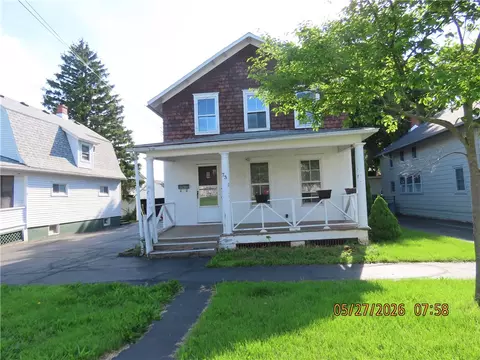 73 Grove St, Geneva, NY 14456