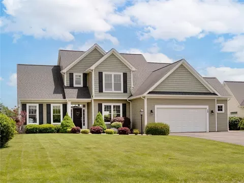 28 Copper Beech, Perinton, NY 14450