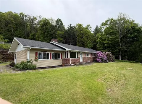 415 Cape Horn Rd, Stamford, NY 12167