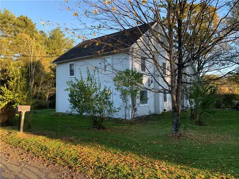 816 County Highway 11, Laurens, NY 13820